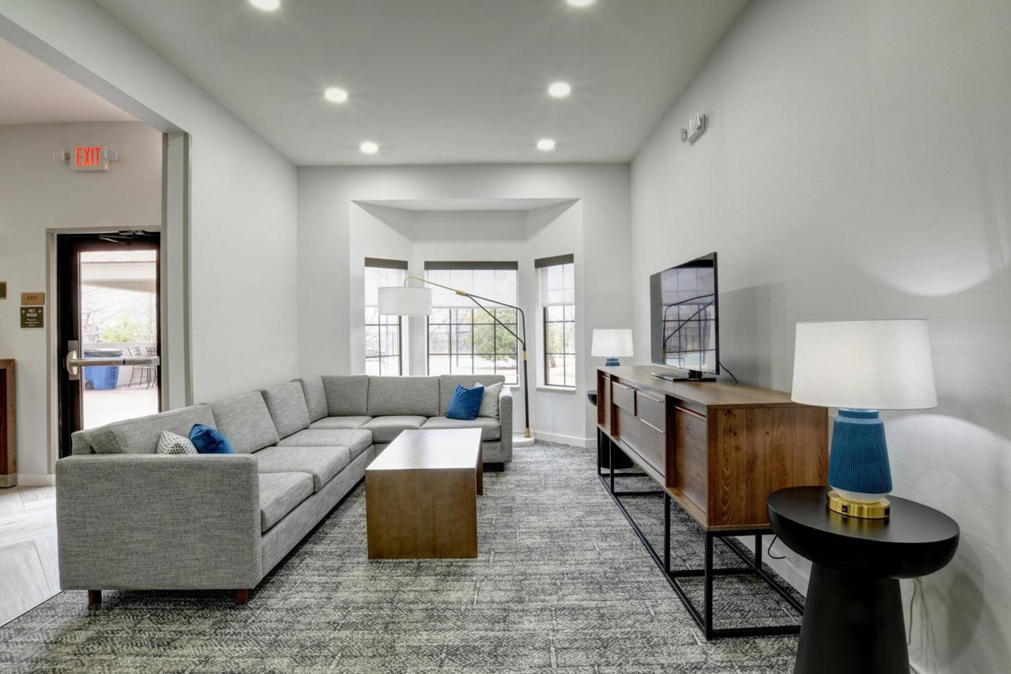 Staybridge Suites Oklahoma City By Ihg Buitenkant foto