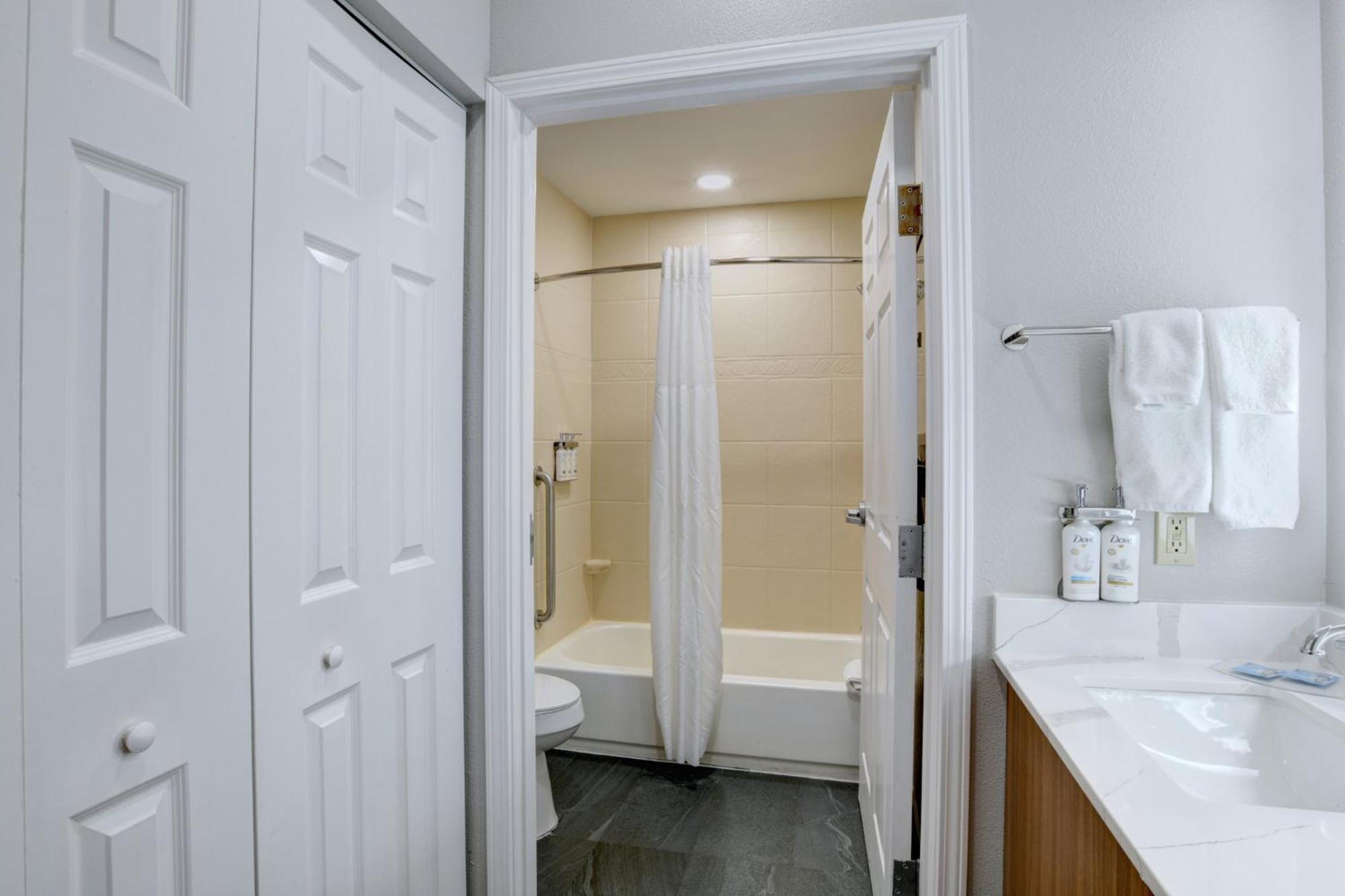 Staybridge Suites Oklahoma City By Ihg Buitenkant foto