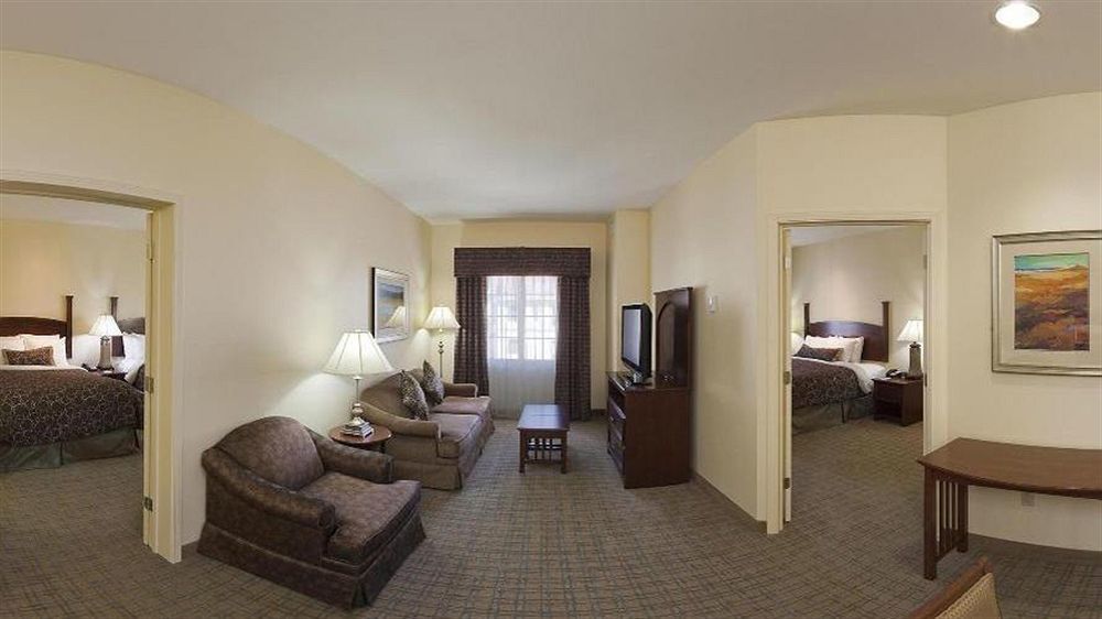 Staybridge Suites Oklahoma City, An Ihg Hotel Buitenkant foto