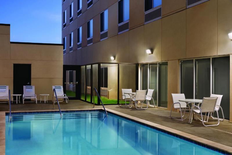 Staybridge Suites Oklahoma City By Ihg Buitenkant foto